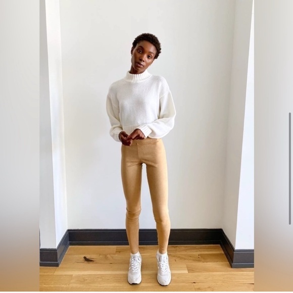 Artitzia/Wilfred Free XS Daria Suede Legging Pant - Picture 4 of 12